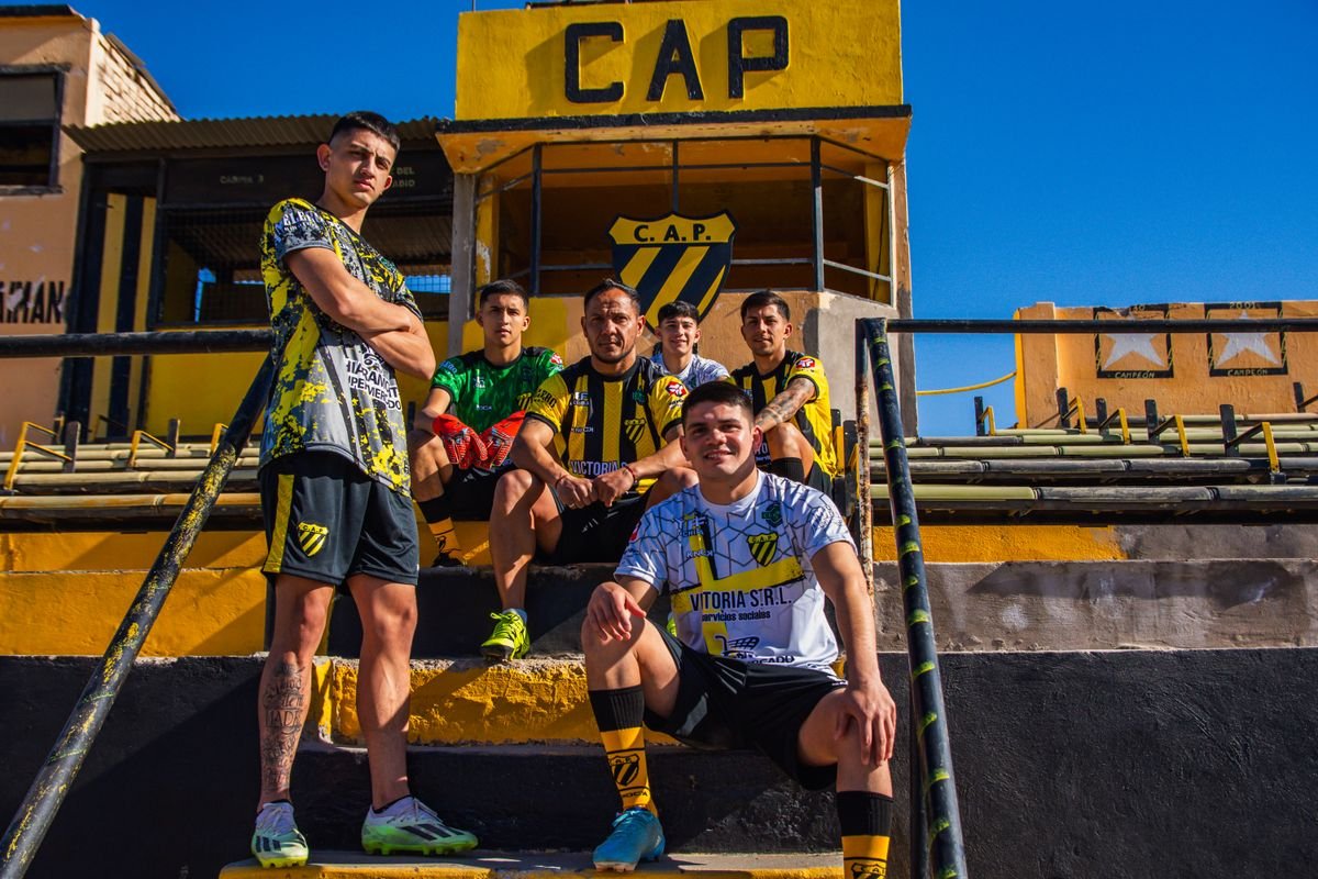 SPORTSWEAR UNIFORM